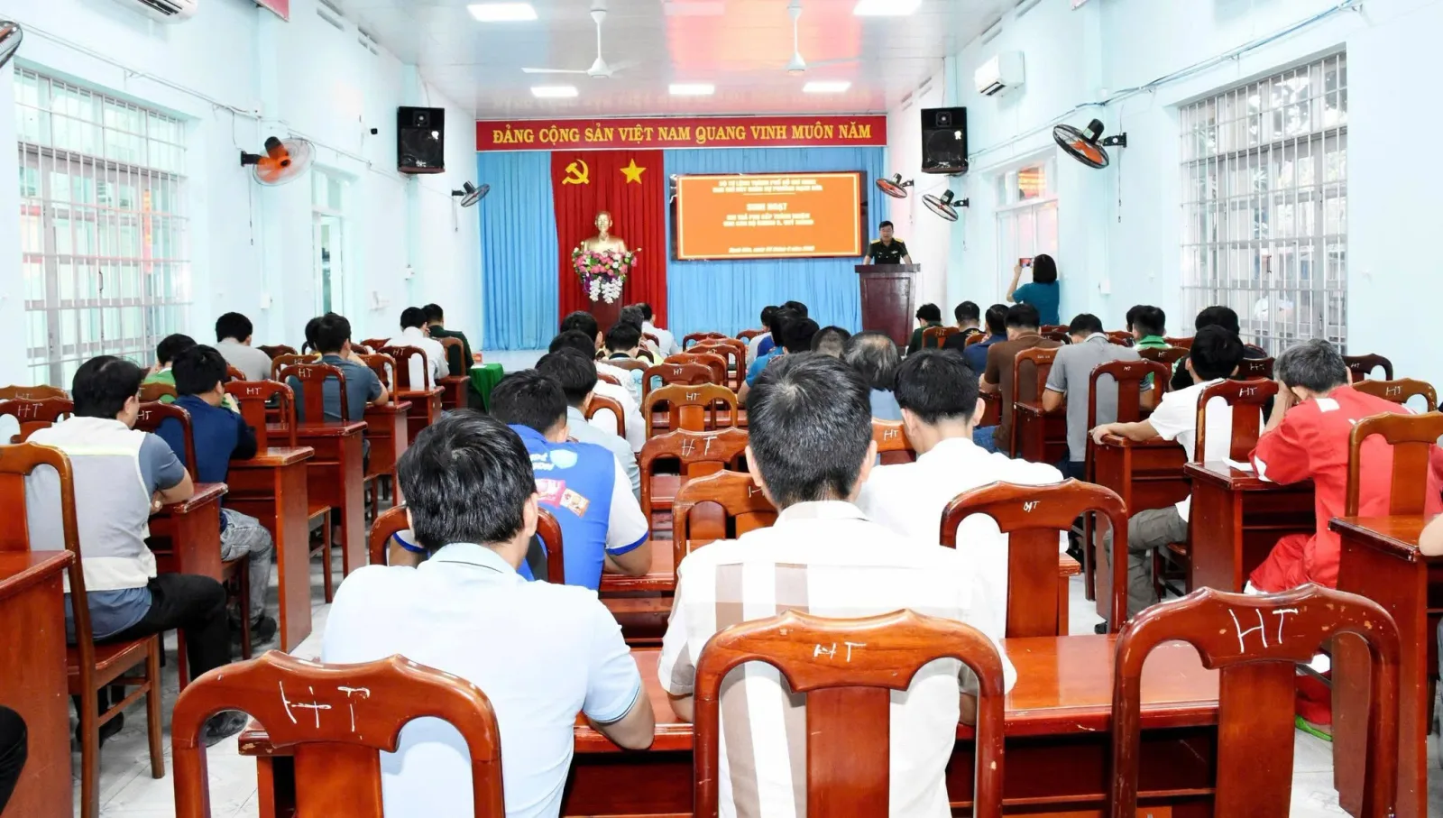 Ban Chỉ huy Quân sự phường Rạch Dừa chi trả phụ cấp trách nhiệm cho cán bộ khung B quý III năm 2026