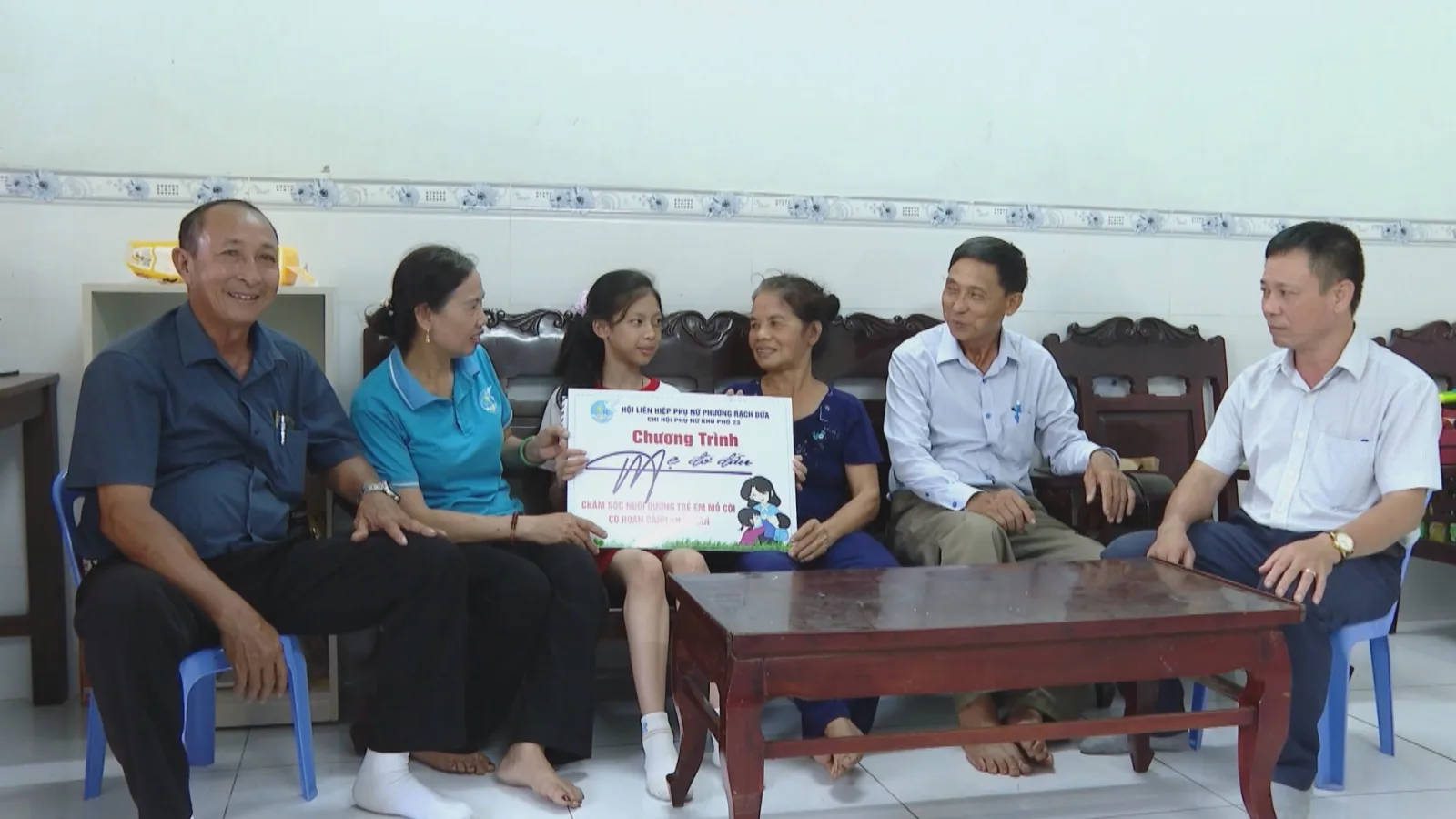Với những việc làm bền bỉ, thiết thực, nhiều năm liền ông Phạm Văn Phương hoàn thành xuất sắc nhiệm vụ, trở thành tấm gương tiêu biểu trong học tập và làm theo tư tưởng, đạo đức, phong cách Hồ Chí Minh