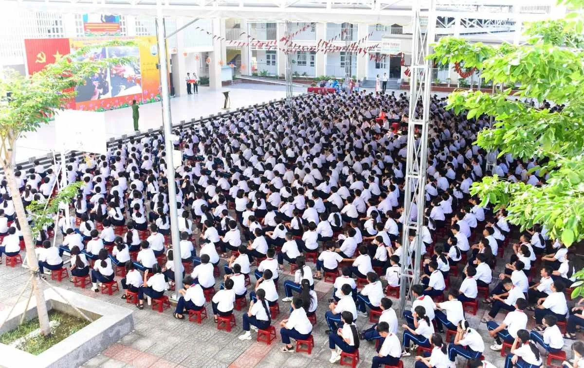 Trang bị kỹ năng phòng chống ma túy, bạo lực học đường cho học sinh THCS